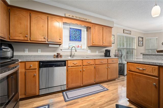 10560 Patrick Avenue, Grand Bay, AL 36541