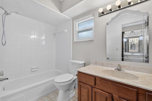 241 S 7TH ST, Lake Hamilton, FL 33851
