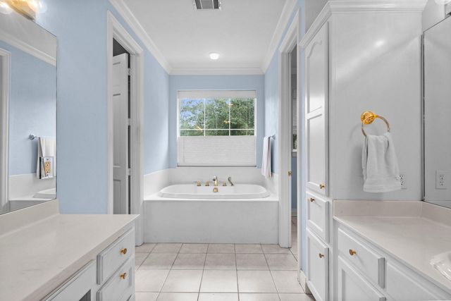 27076 Interstate 10, Winnie, TX 77665