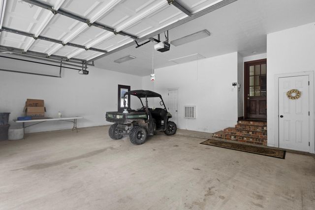 27076 Interstate 10, Winnie, TX 77665