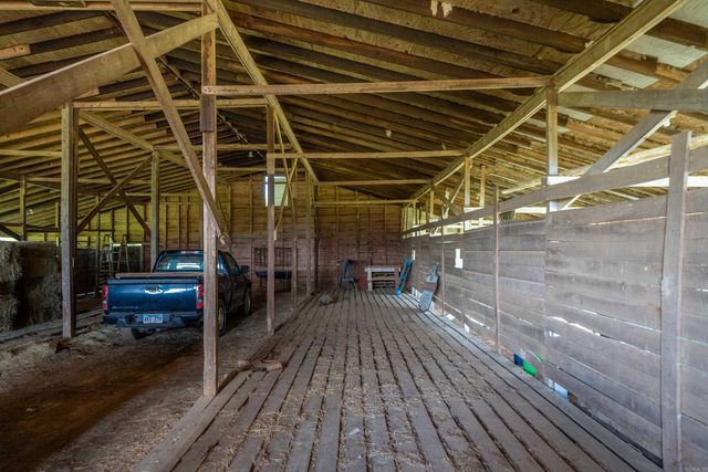 6867 Airport Rd, Bonnerdale, AR 71933