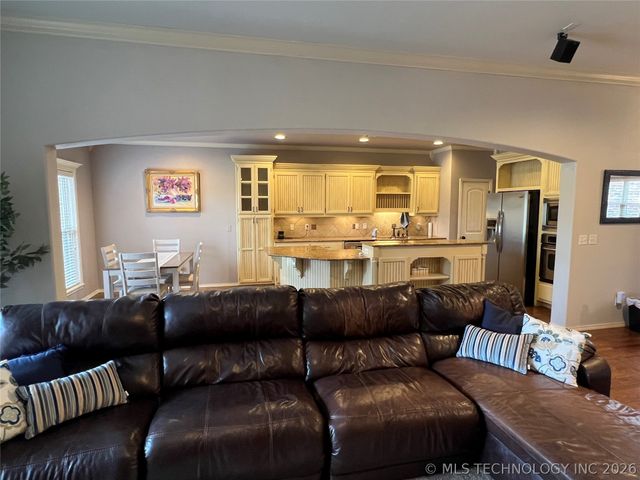 17005 E 48th Street, Tulsa, OK 74134