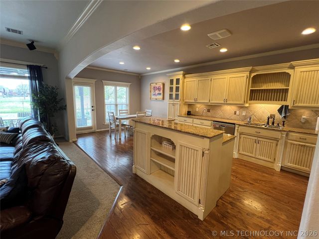 17005 E 48th Street, Tulsa, OK 74134