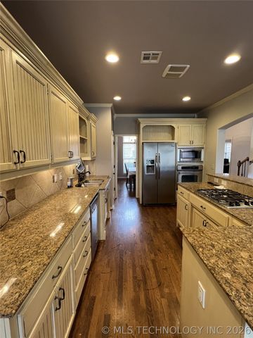 17005 E 48th Street, Tulsa, OK 74134