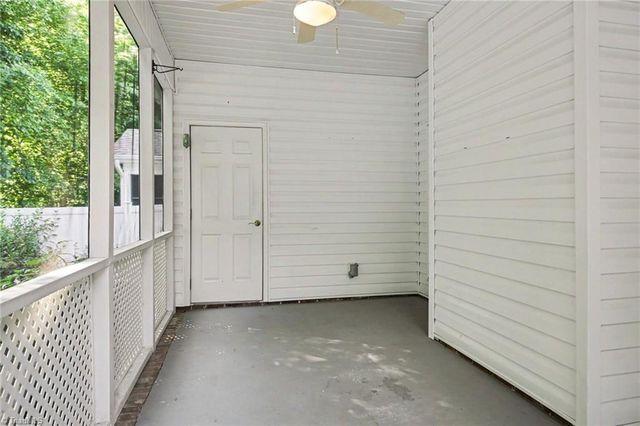 433 Peace Rollins Court, Kernersville, NC 27284