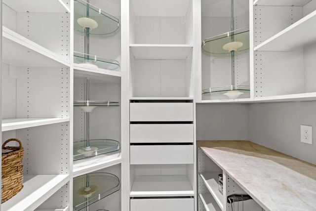 8 Hawkview Street, Portola Valley, CA 94028