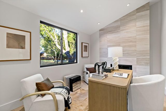 8 Hawkview Street, Portola Valley, CA 94028