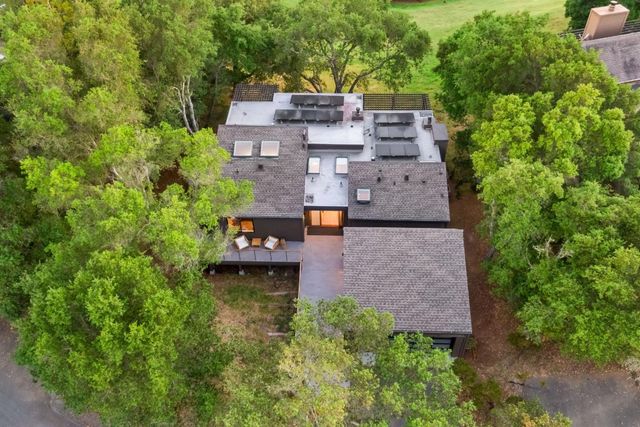 8 Hawkview Street, Portola Valley, CA 94028