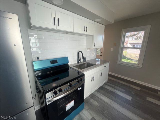 4464 W 138th Street, Cleveland, OH 44135