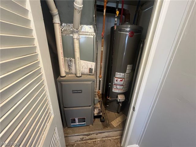 4464 W 138th Street, Cleveland, OH 44135