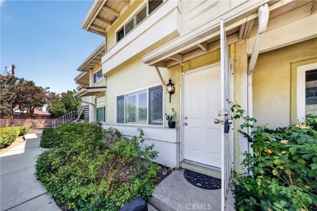 16733 Parthenia Street 5, Northridge, CA 91343