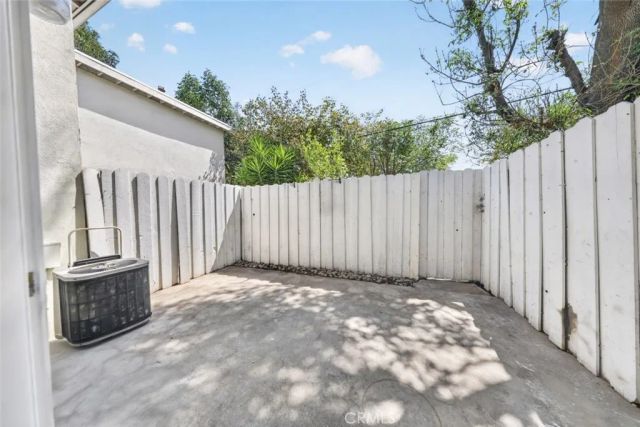 16733 Parthenia Street 5, Northridge, CA 91343