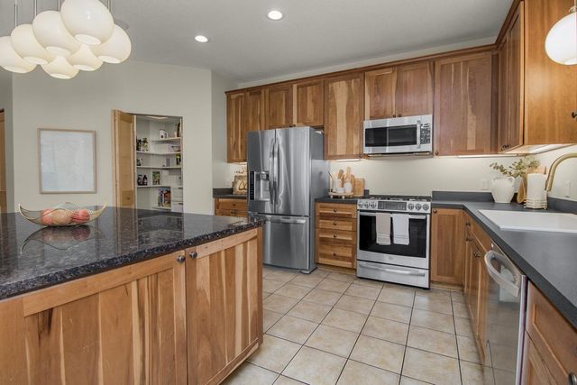 190 Elm Street, Saint Paul, MN 55102