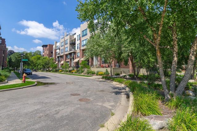 190 Elm Street, Saint Paul, MN 55102