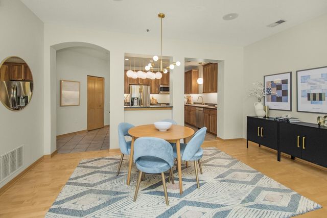 190 Elm Street, Saint Paul, MN 55102