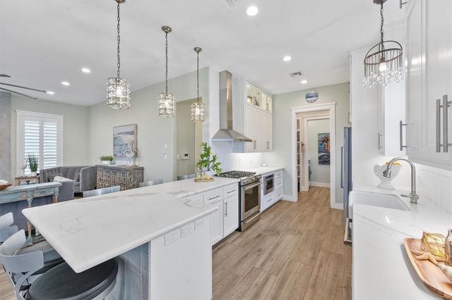 11418 Starfish Lane, Galveston, TX 77554