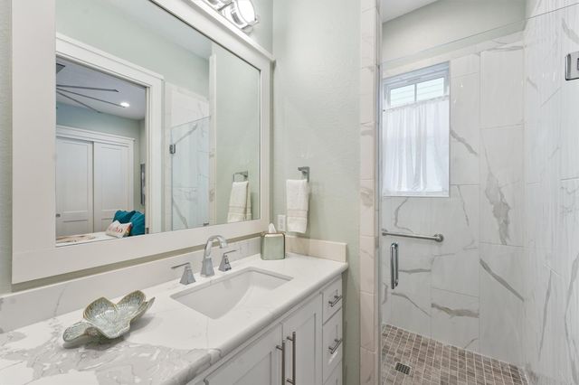 11418 Starfish Lane, Galveston, TX 77554
