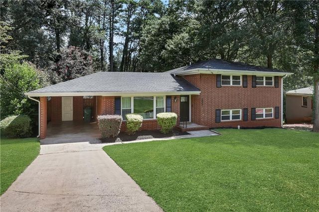 2982 Valley Ridge Drive, Decatur, GA 30032