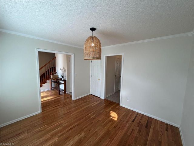 2251 Nettlebrook Drive, Winston-salem, NC 27106
