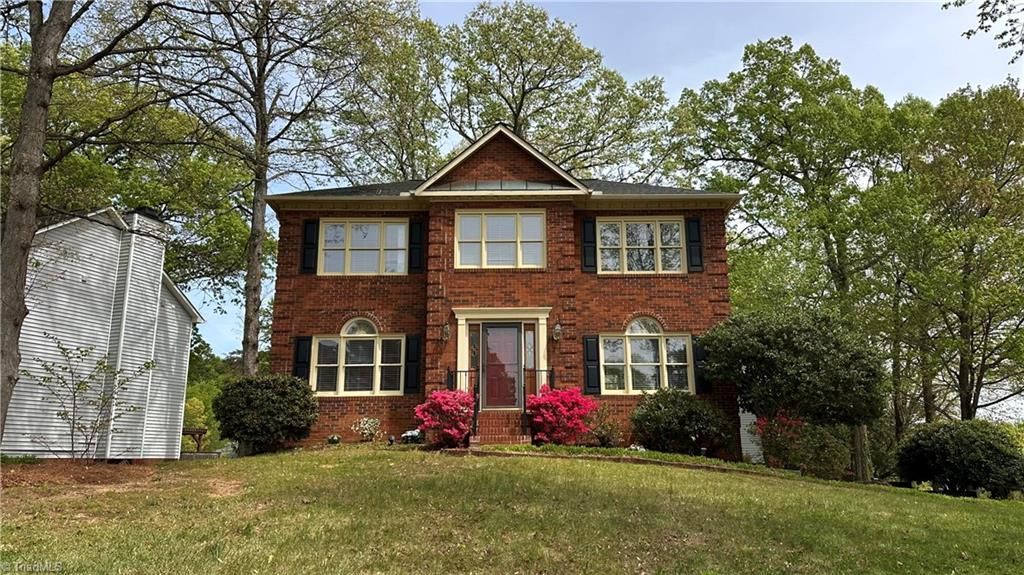 2251 Nettlebrook Drive, Winston-salem, NC 27106