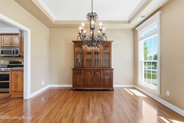 106 Remington Dr, Bardstown, KY 40004