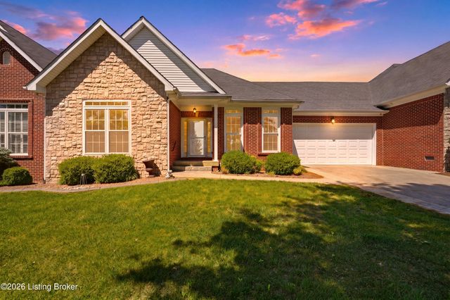 106 Remington Dr, Bardstown, KY 40004
