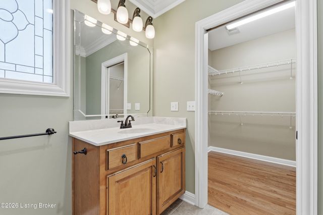 106 Remington Dr, Bardstown, KY 40004