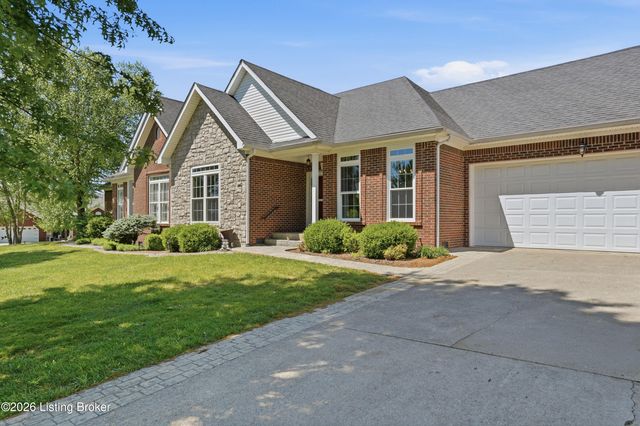 106 Remington Dr, Bardstown, KY 40004