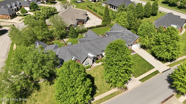 106 Remington Dr, Bardstown, KY 40004