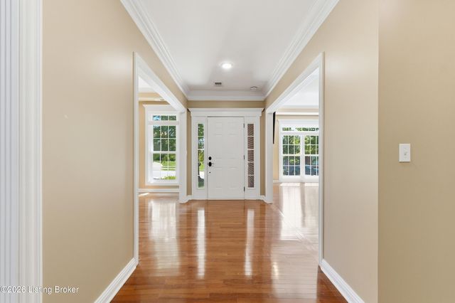 106 Remington Dr, Bardstown, KY 40004