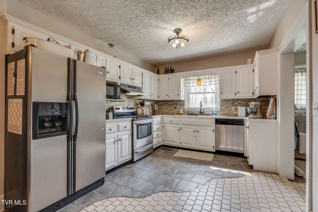 156 Blanton Drive, Weber City, VA 24290