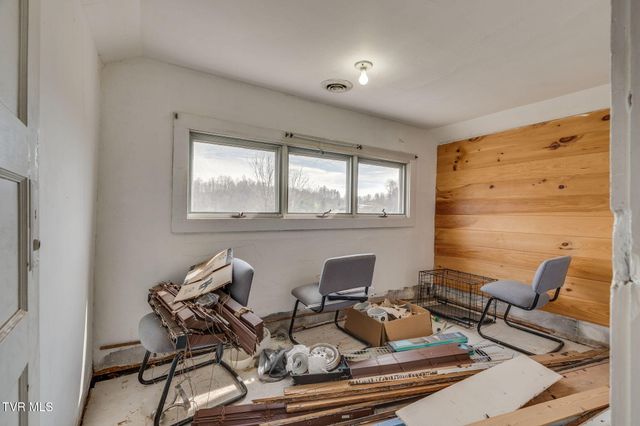 156 Blanton Drive, Weber City, VA 24290