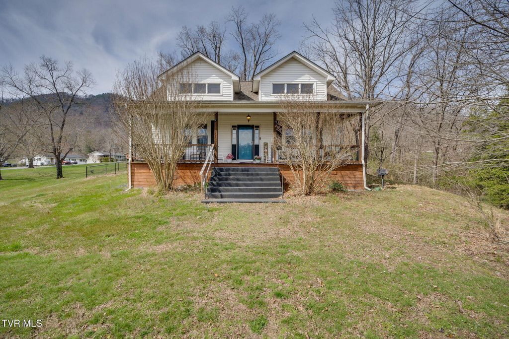 156 Blanton Drive, Weber City, VA 24290
