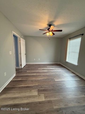 819 S Shelby St, Louisville, KY 40203