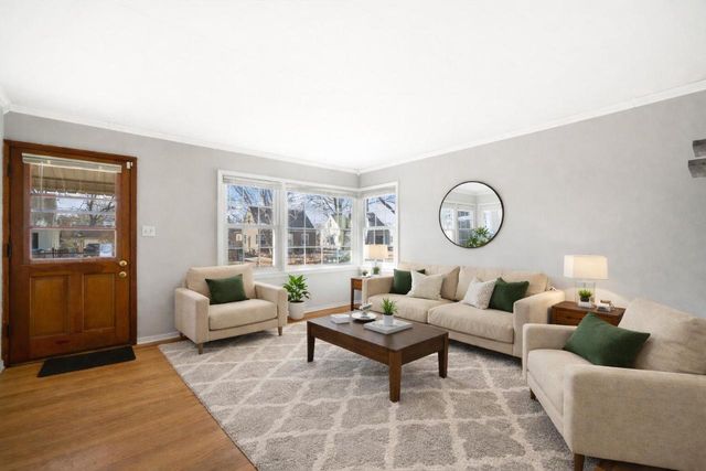 4602 W Sumac PLACE, Milwaukee, WI 53219