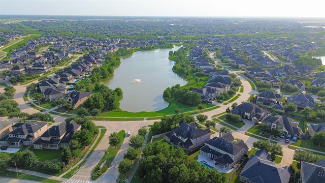 5123 Kendalia Cloud Lane, Fulshear, TX 77441