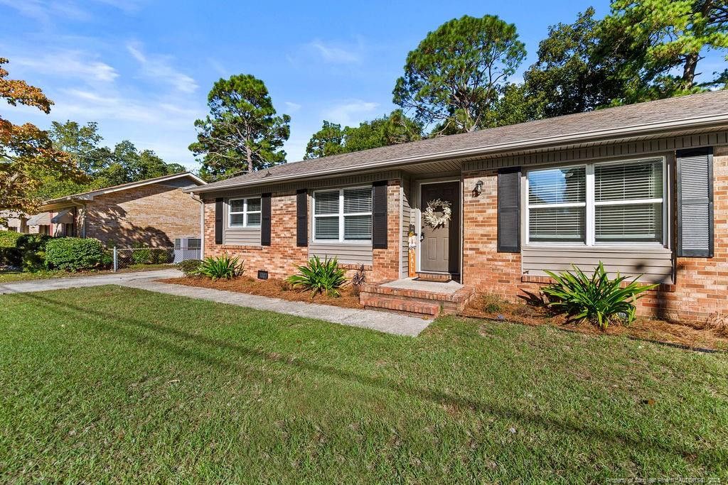 1607 Inverness Drive, Fayetteville, NC 28304