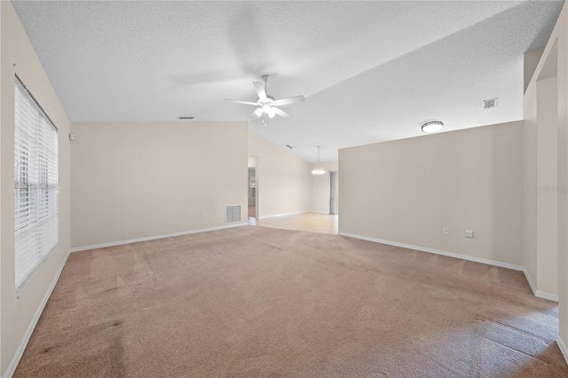 523 CHESTNUT AVENUE, Orange City, FL 32763