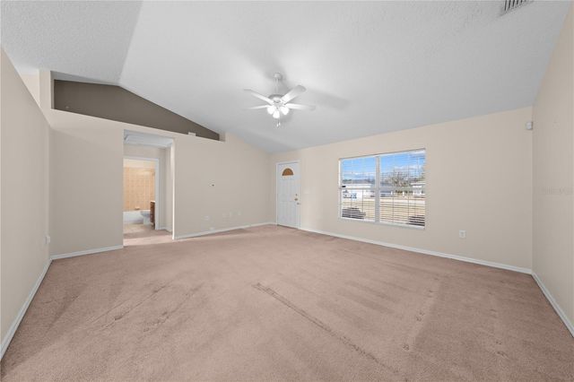 523 CHESTNUT AVENUE, Orange City, FL 32763