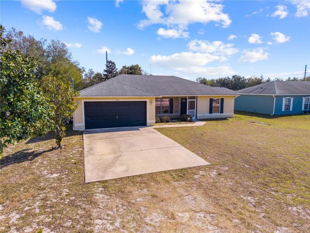 523 CHESTNUT AVENUE, Orange City, FL 32763