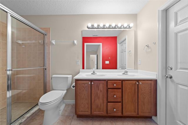 523 CHESTNUT AVENUE, Orange City, FL 32763