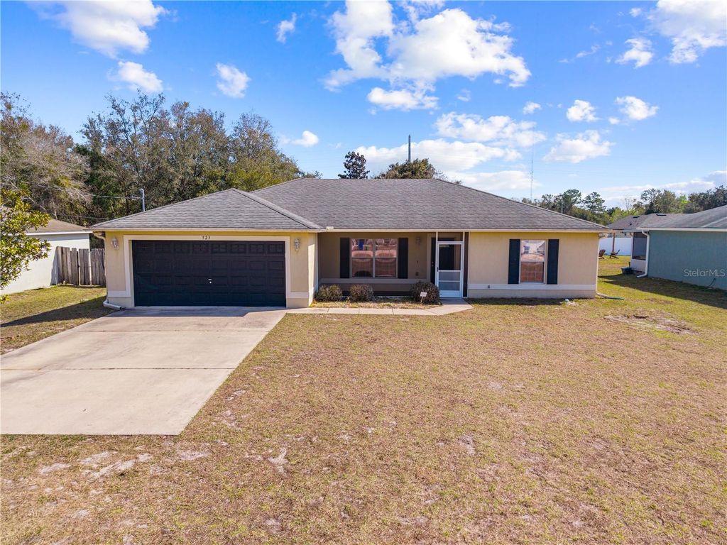 523 CHESTNUT AVENUE, Orange City, FL 32763