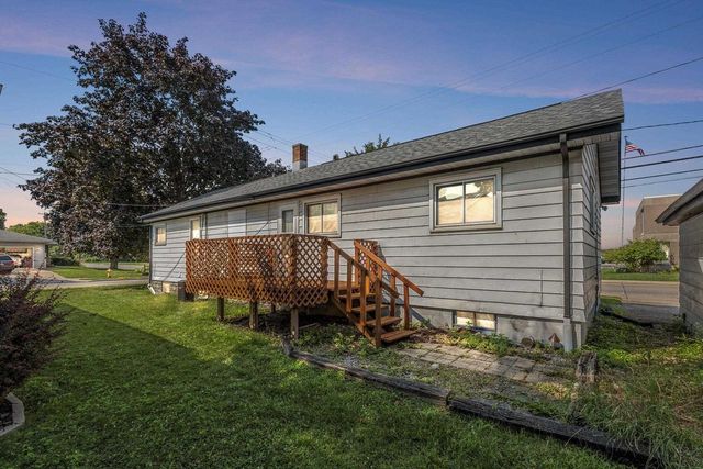 1222 KNAPP STREET, Oshkosh, WI 54902