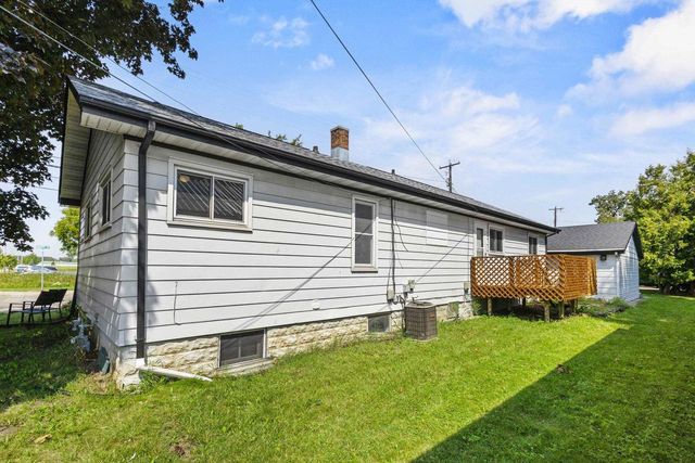 1222 KNAPP STREET, Oshkosh, WI 54902