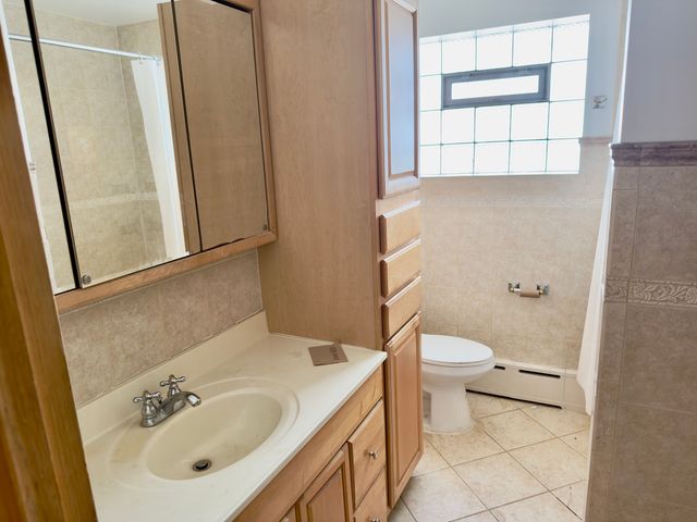 5254 N Leclaire Avenue 2, Chicago, IL 60630