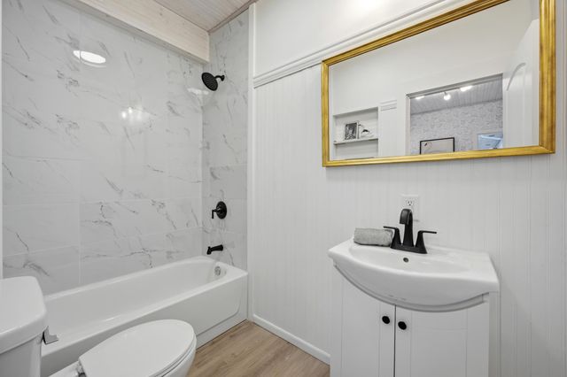 208 1 Avenue SE, Dilworth, MN 56529