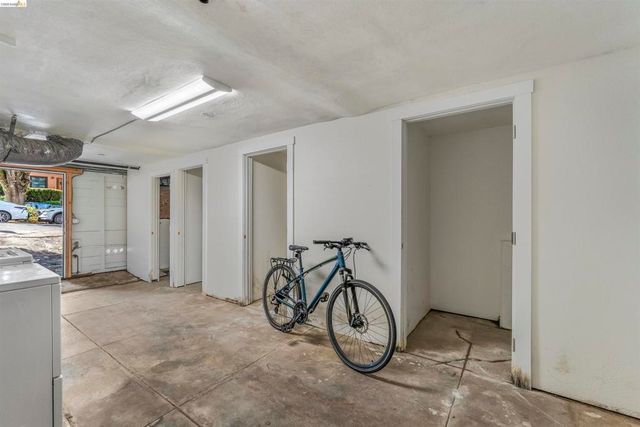 2421 Hilgard Ave, Berkeley, CA 94709