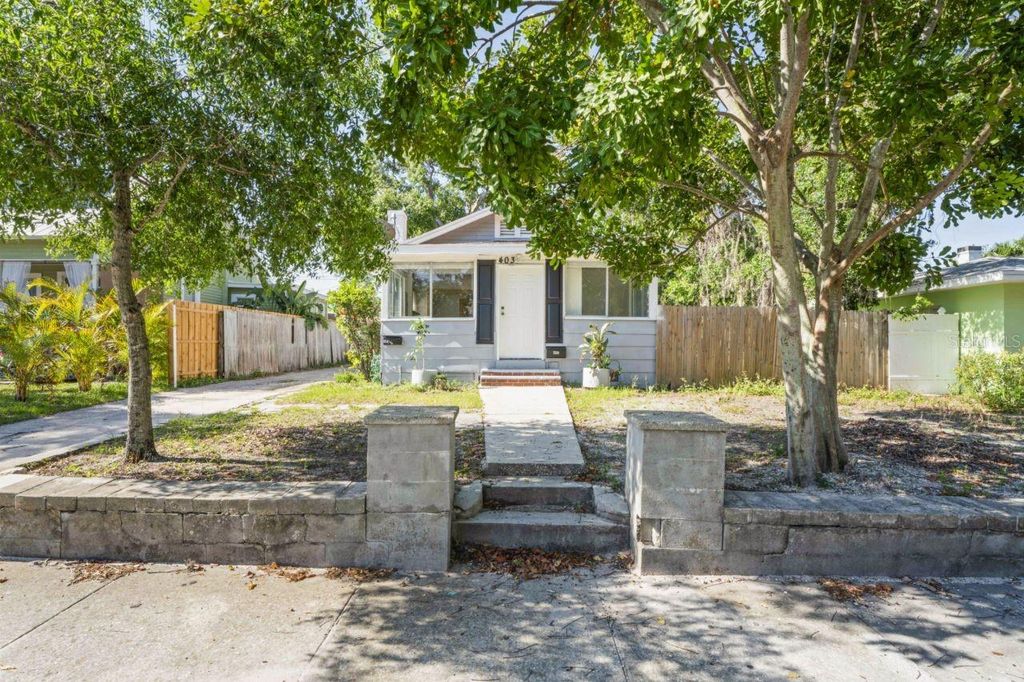 403 PRINCESS ST, Clearwater, FL 33755