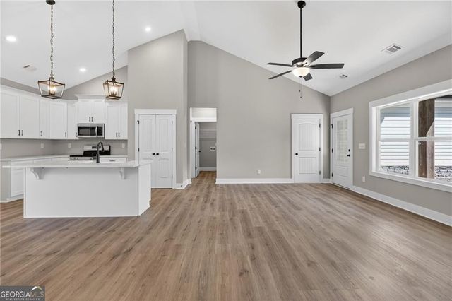 509 School Road, Dallas, GA 30132