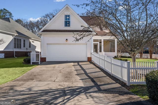 83 Pecan Crescent, Newnan, GA 30265